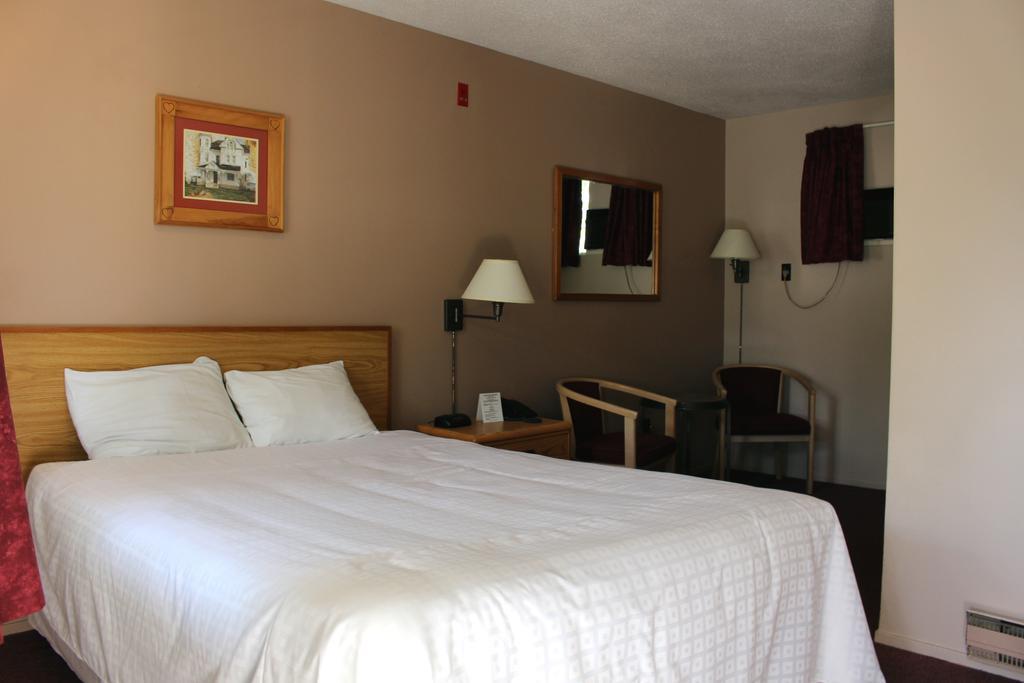 Hotel Colonial Resort-1000islands 3*